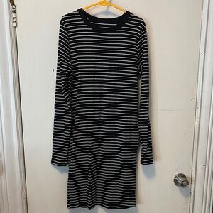 Primark Black and White Long Sleeve Dress